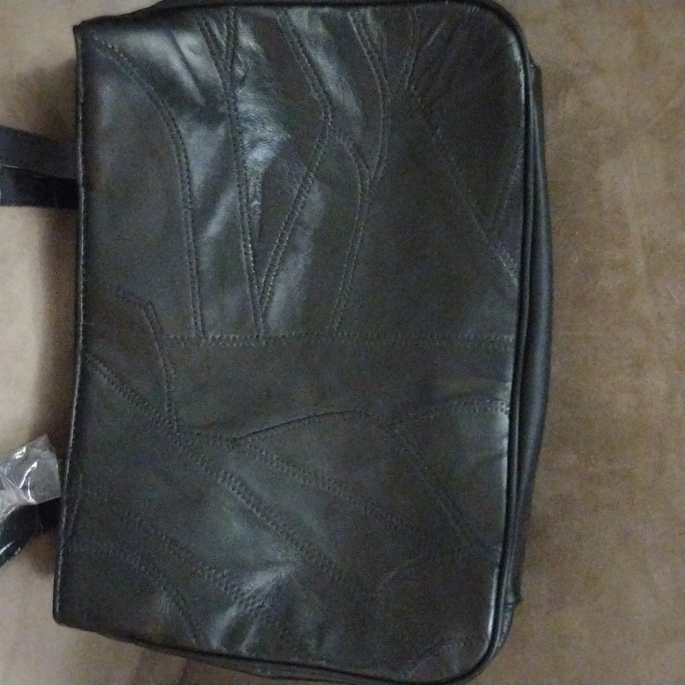 Purse - Picture 3 of 5